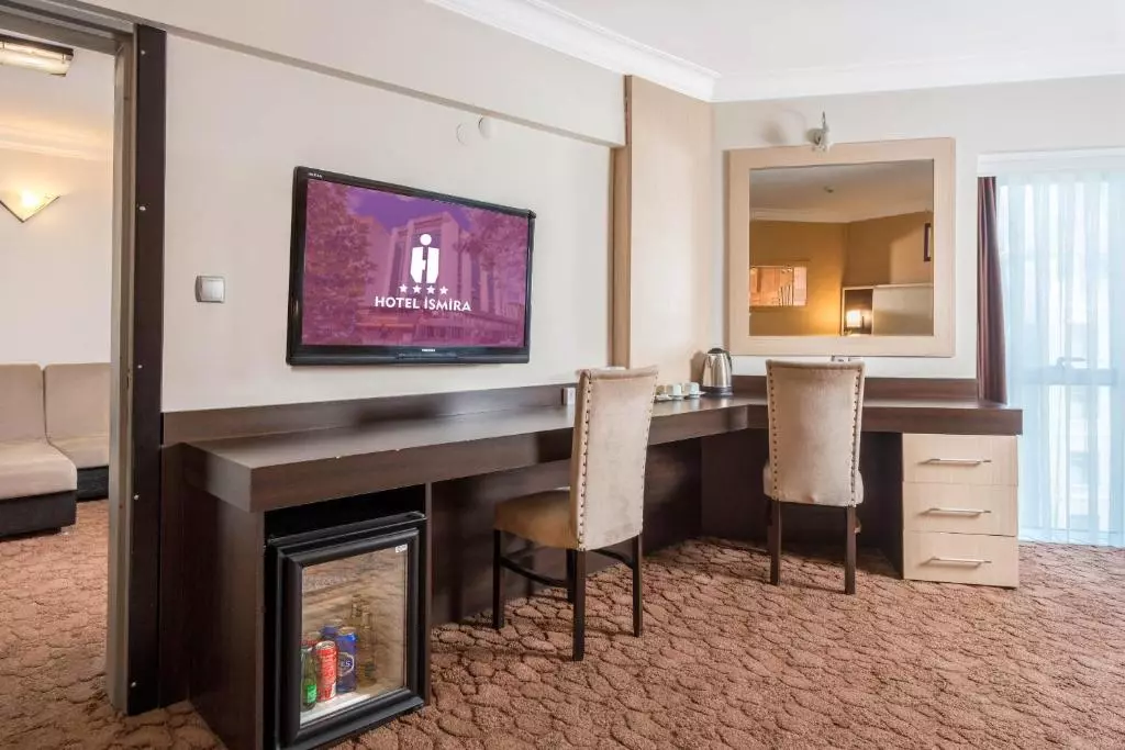 هتل ایسمیرا